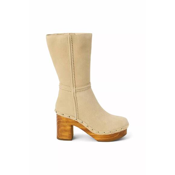 MATISSE Shoes - NEW MATISSE women's village suede boot in natural